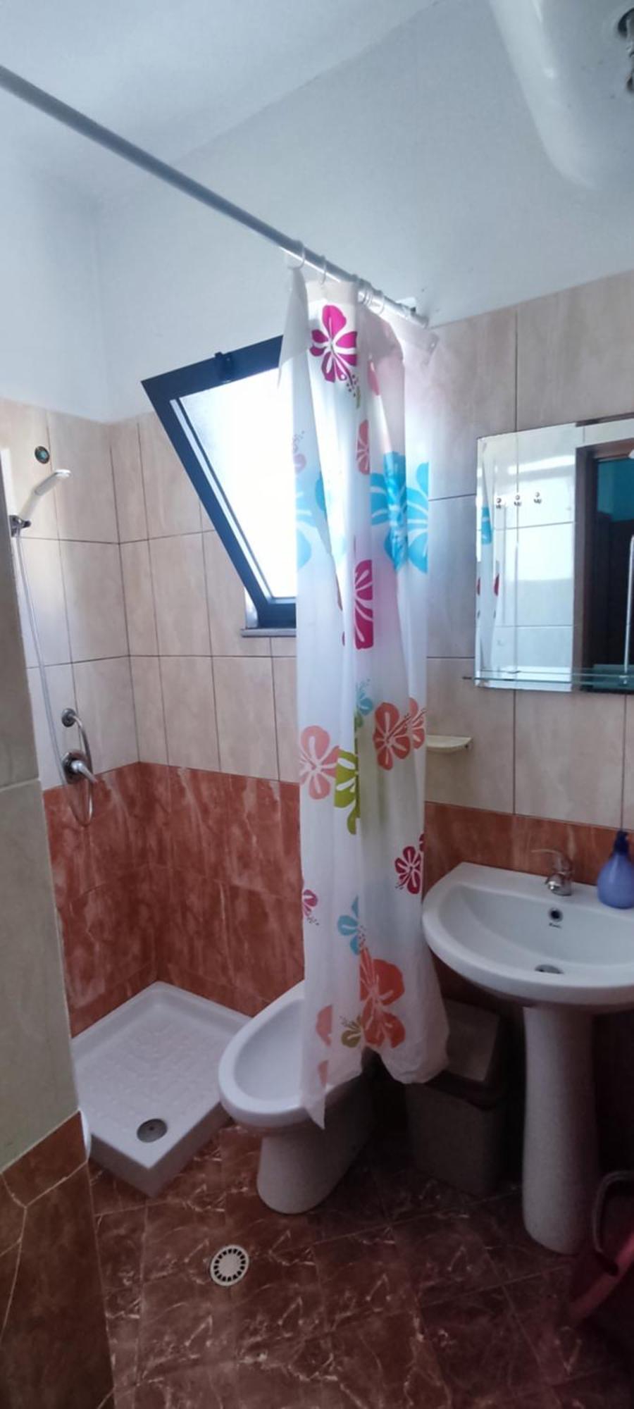 Festim Hotel Durres Bagian luar foto