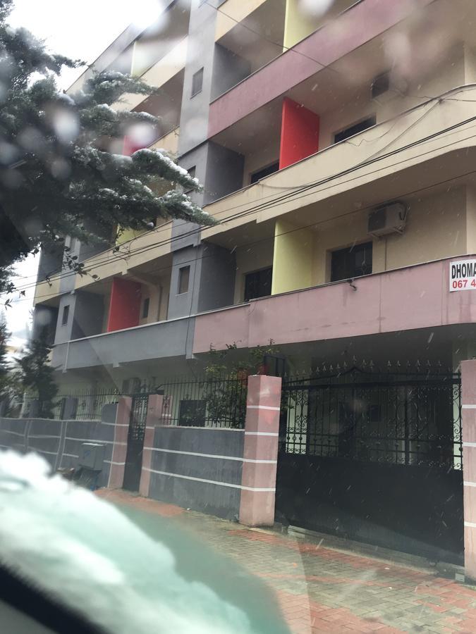 Festim Hotel Durres Bagian luar foto